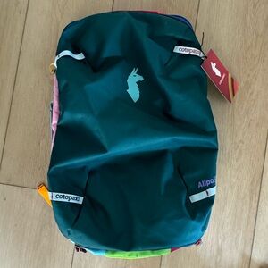 Cotopaxi Del Dia 35L NWT!